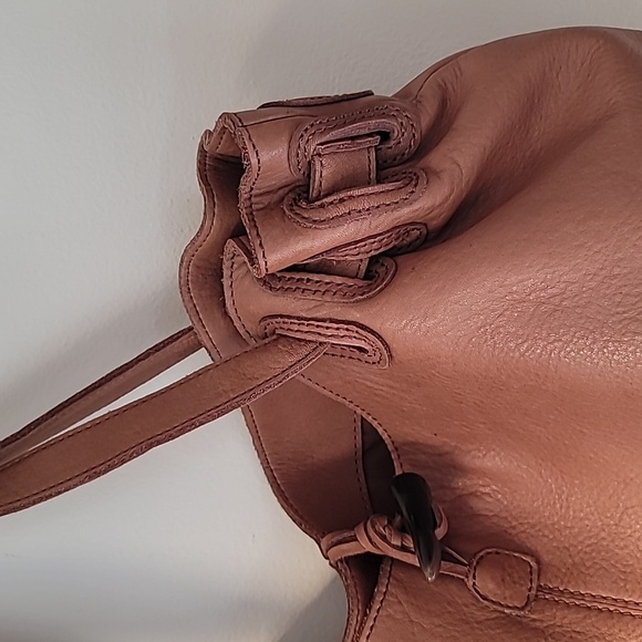 NWOT Old Navy Brown Leather Tote Bag - Picture 4 of 12